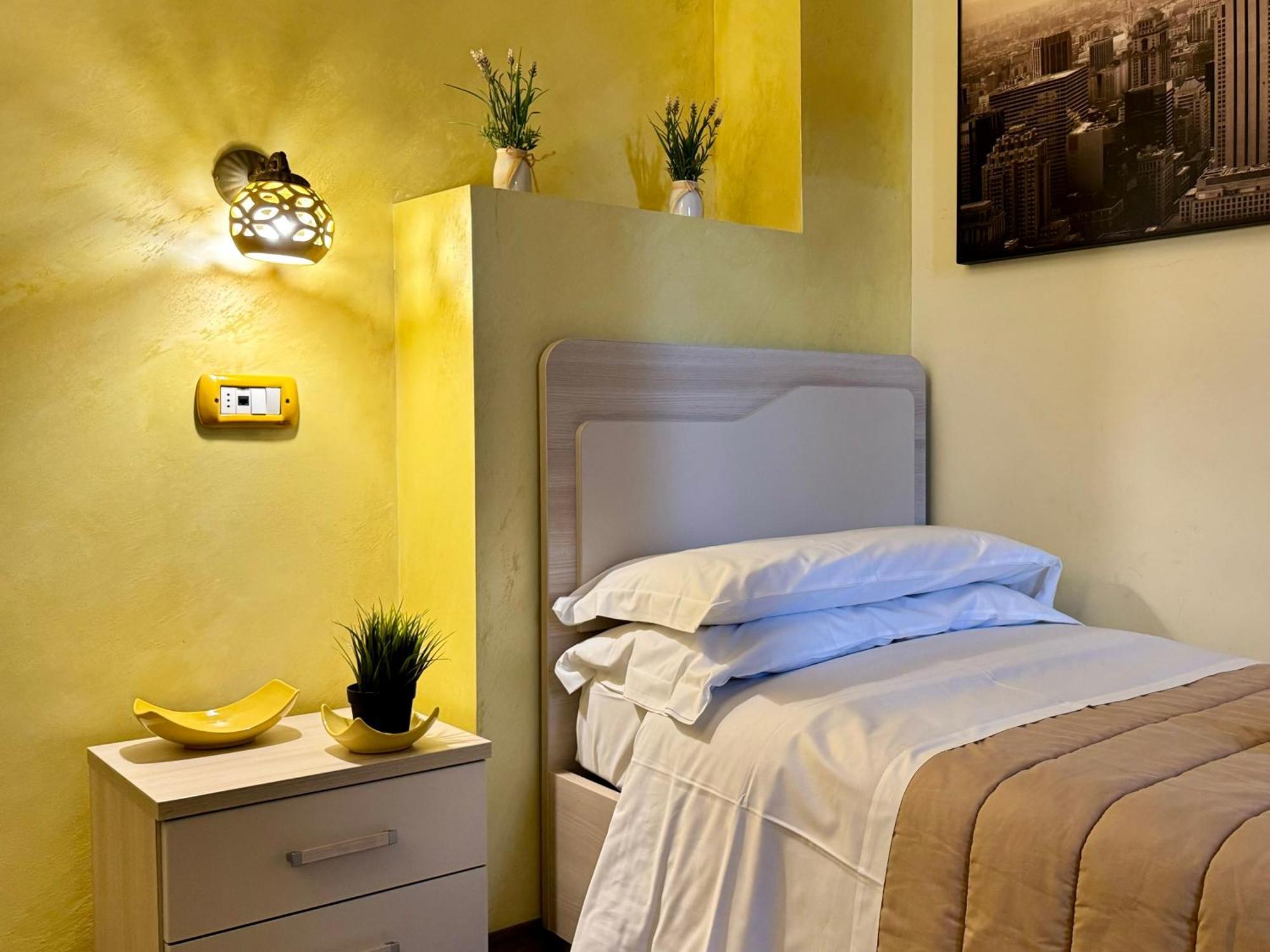 Domus Angeli Hotel Асизи Екстериор снимка